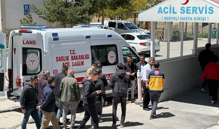 Van Başkale’de askeri araç devrildi: 6 askerin durumu ağır