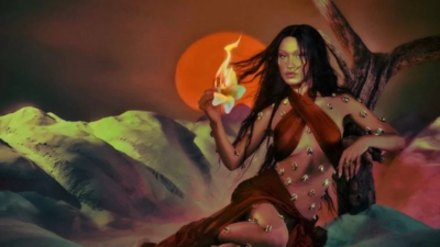 Bella Hadid kendi parfüm markasını çıkardı