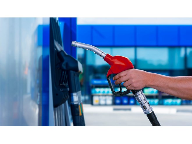 Benzin ve motorine indirim: Fiyatlar güncellendi