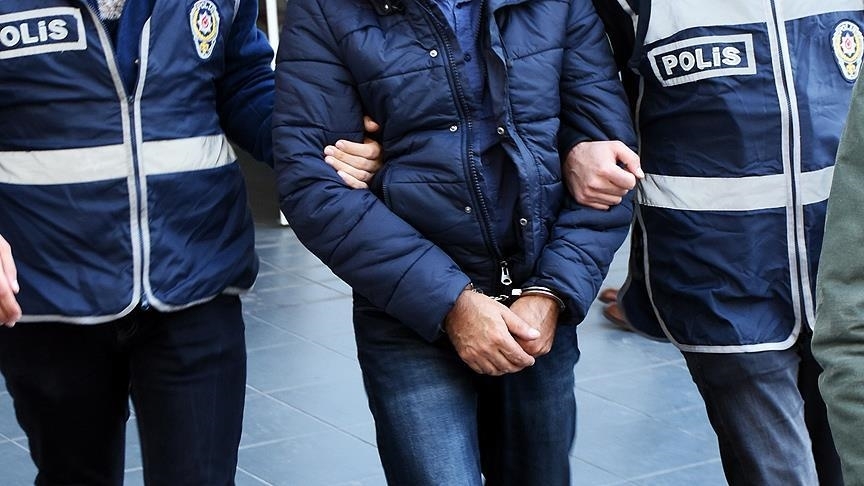 FETÖ’nün emniyet mahrem yapılanmasına İzmir merkezli operasyon: 7 gözaltı