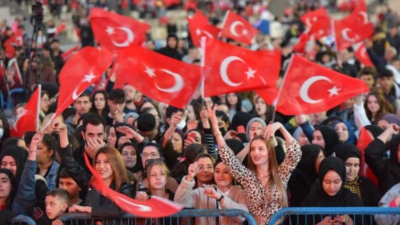 Bursa’da 19 Mayıs’a yakışır coşkulu kutlama