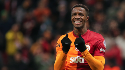 Wilfried Zaha, ırkçı mesajı teşhir etti