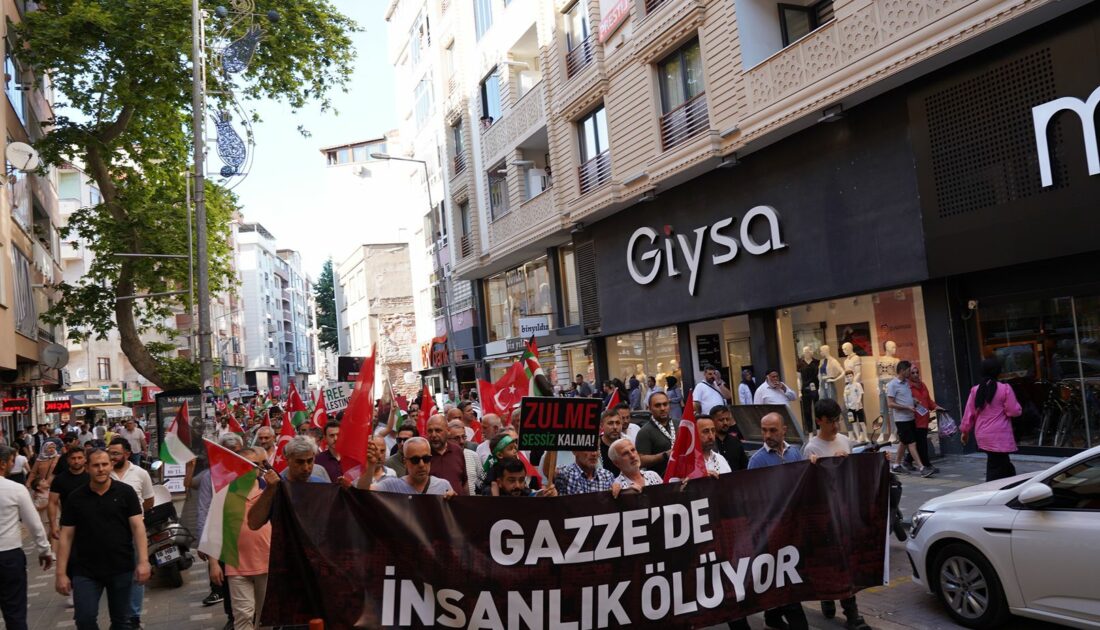 Orhangazi’de vatandaşlar Filistin için yürüdü