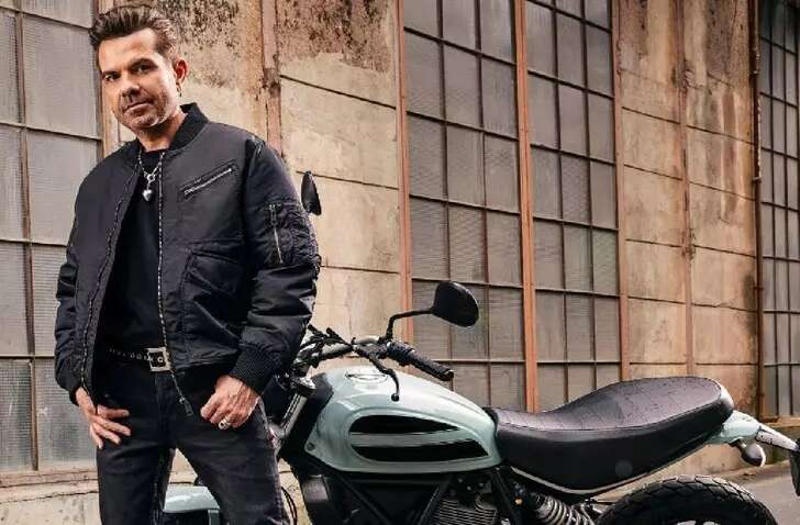 Kenan Doğulu’nun tarzı sosyal medyada çok konuşuldu!