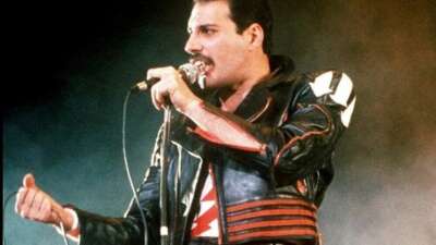 Queen’in müzik hakları 1 milyar sterline satıldı