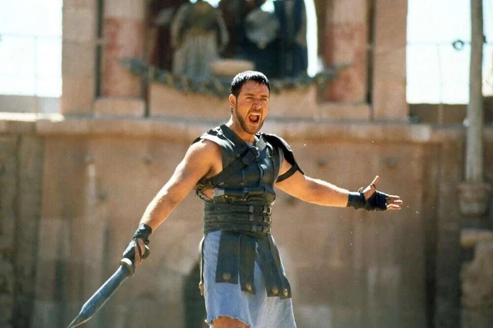 Russel Crowe’suz Gladyatör geliyor