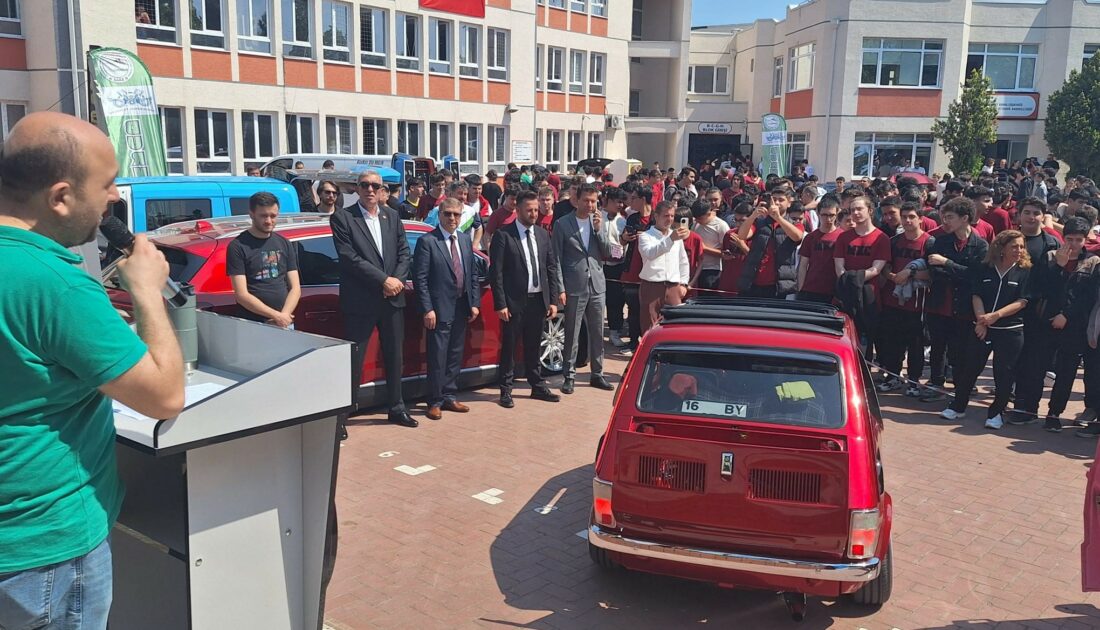 Bursa’da öğrencilerin modifiye araç tutkusu okula sığmadı