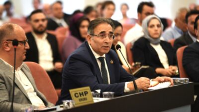 Osmangazi Belediye Meclisi’nde bir ilk: Belediye meclis toplantısı canlı yayınlandı
