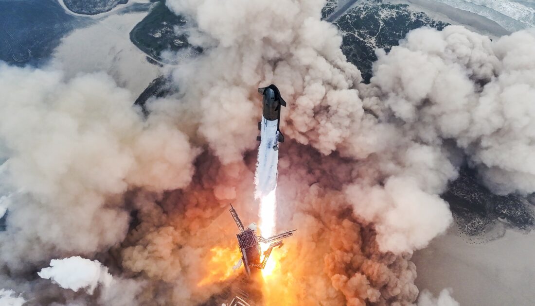 Starship ilk kez yumuşak iniş yaptı