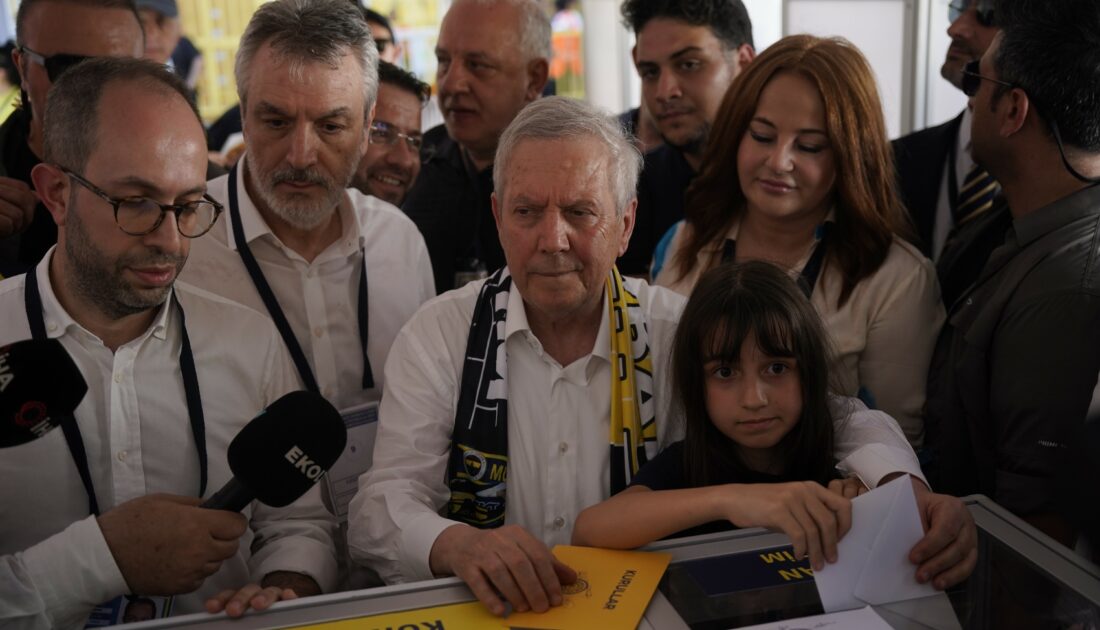 Aziz Yıldırım oyunu kullandı