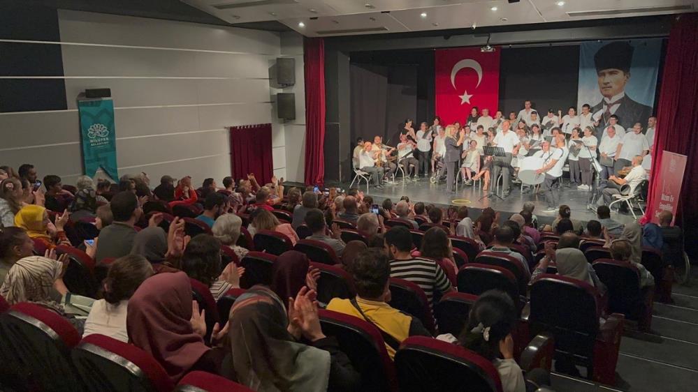 Nilüfer’de Bizim Ev katılımcılarından muhteşem konser