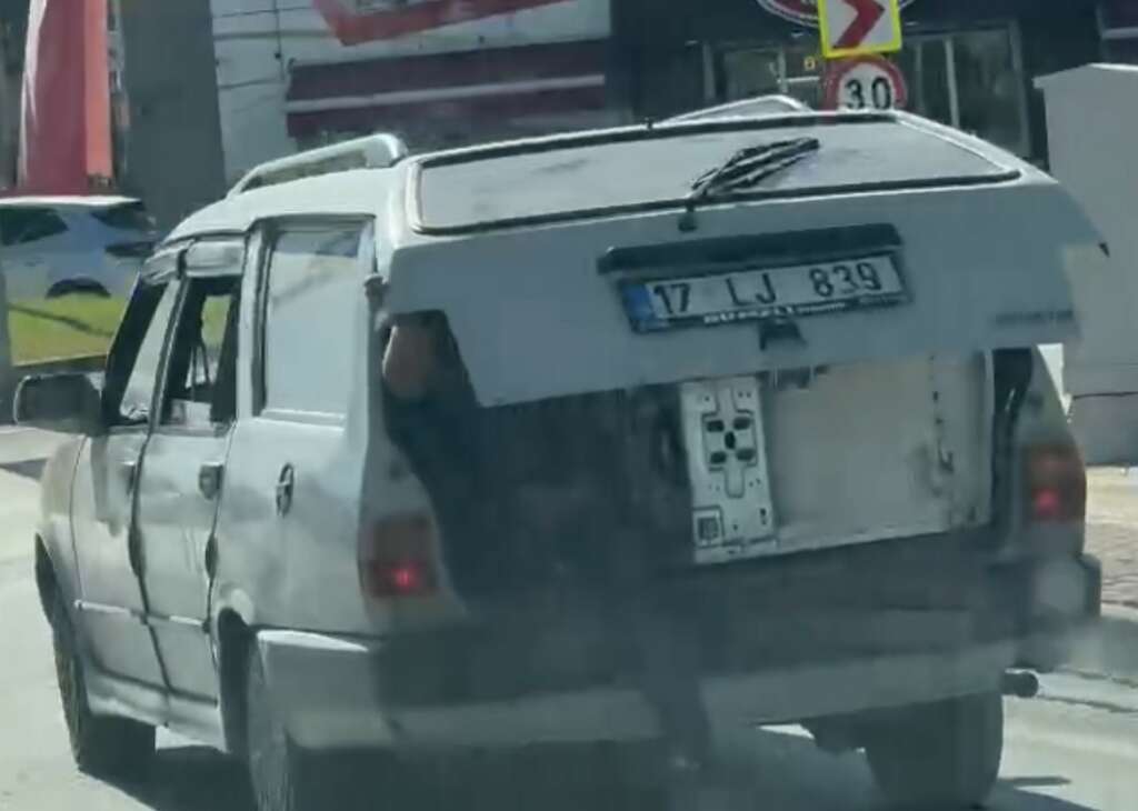 Bursa’da tehlikeli yolculuk kamerada Bursa’da tehlikeli yolculuk kamerada