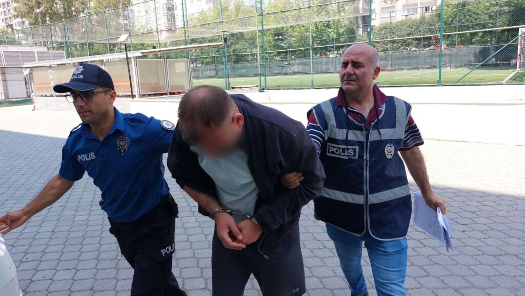 ‘Boğazından bıçaklandığı’ mesajını komşu kadına atıp yardım istedi