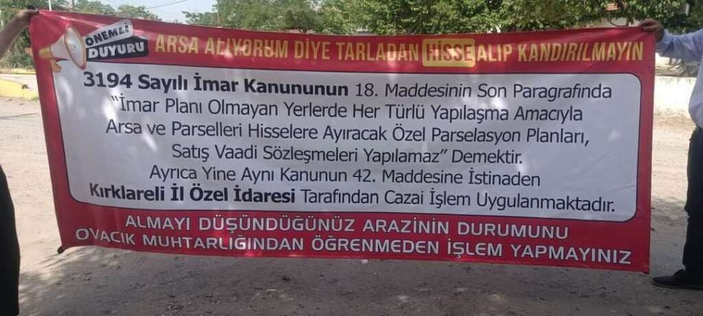 Muhtardan, arsa alanlara uyarı pankartı