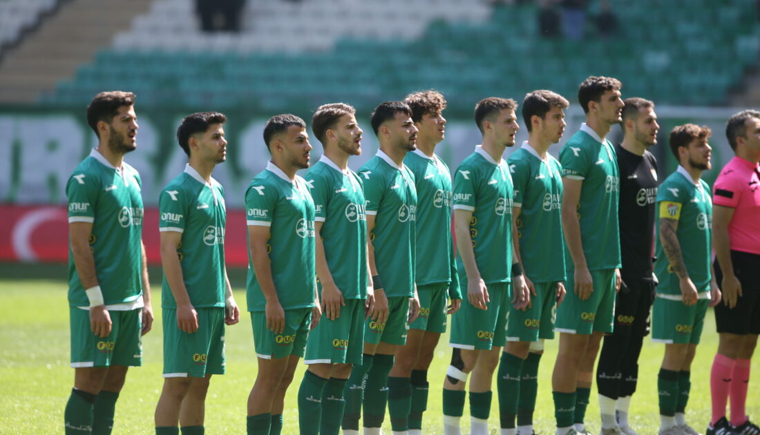Bursaspor’un genç yıldızı futbolu bıraktı!