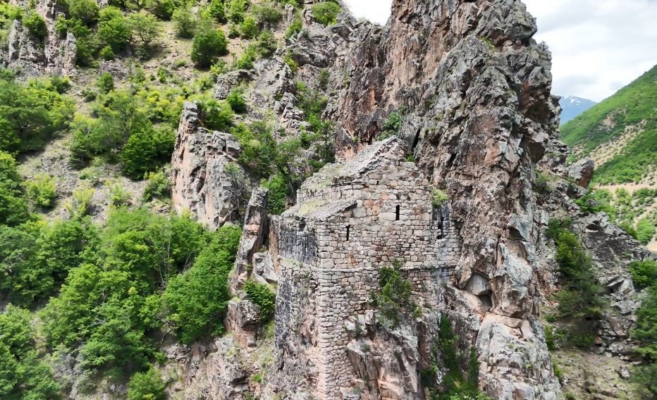 Artvin’in gizli hazinesi: Kilayet Manastırı