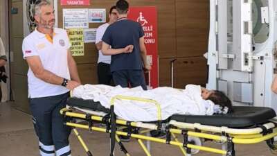 Bursa’da küçük çocuk balkondan düştü