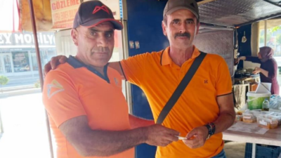 Belediye işçisi bulduğu parayı sahibine teslim etti