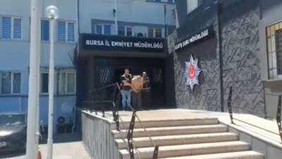 Bursa’da 44 yıl hapis cezasıyla aranan zanlı yakalandı
