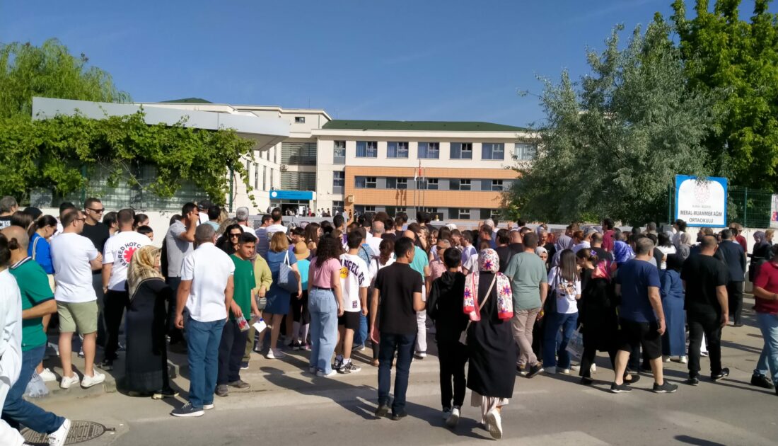 Bursa’da öğrencilerin LGS heyecanı