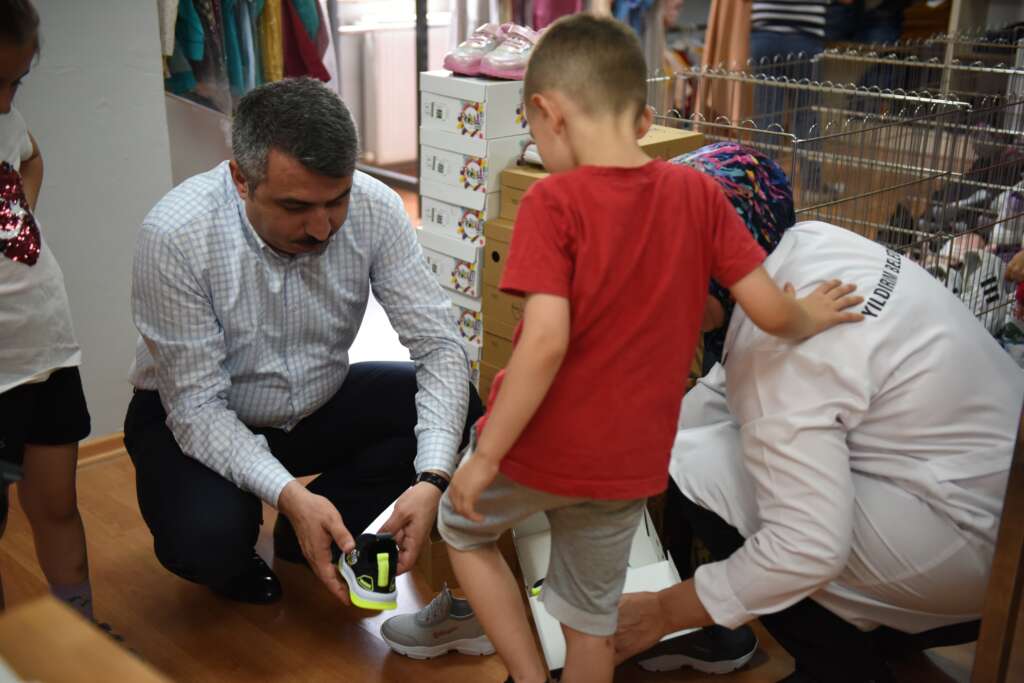 Yıldırım’da gönüller ‘bayram’ etti Yıldırım’da gönüller ‘bayram’ etti