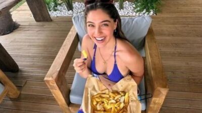 Cemre Baysel tatil pozlarıyla sosyal medyayı salladı!