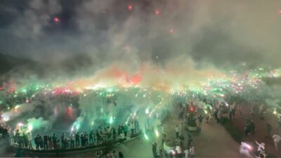 Bursaspor taraftarından coşkulu kutlama!