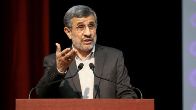İran’ın eski Cumhurbaşkanı Ahmedinejad, yeniden aday