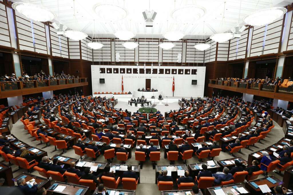 Soyadı düzenlemesi tekliften çıkacak mı? AK Parti’den açıklama