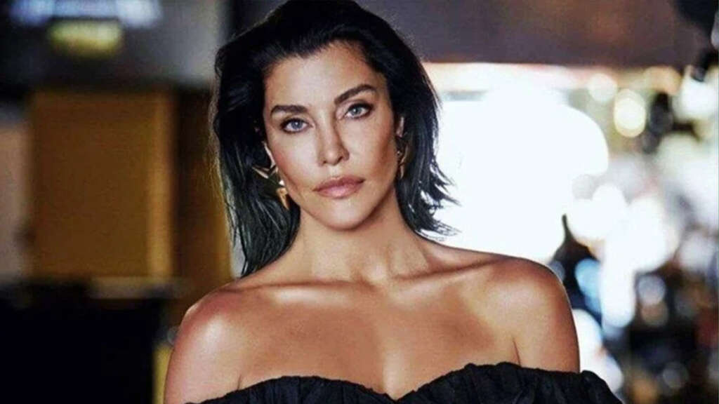 Deniz Akkaya hakkında yakalama kararı çıkarıldı!