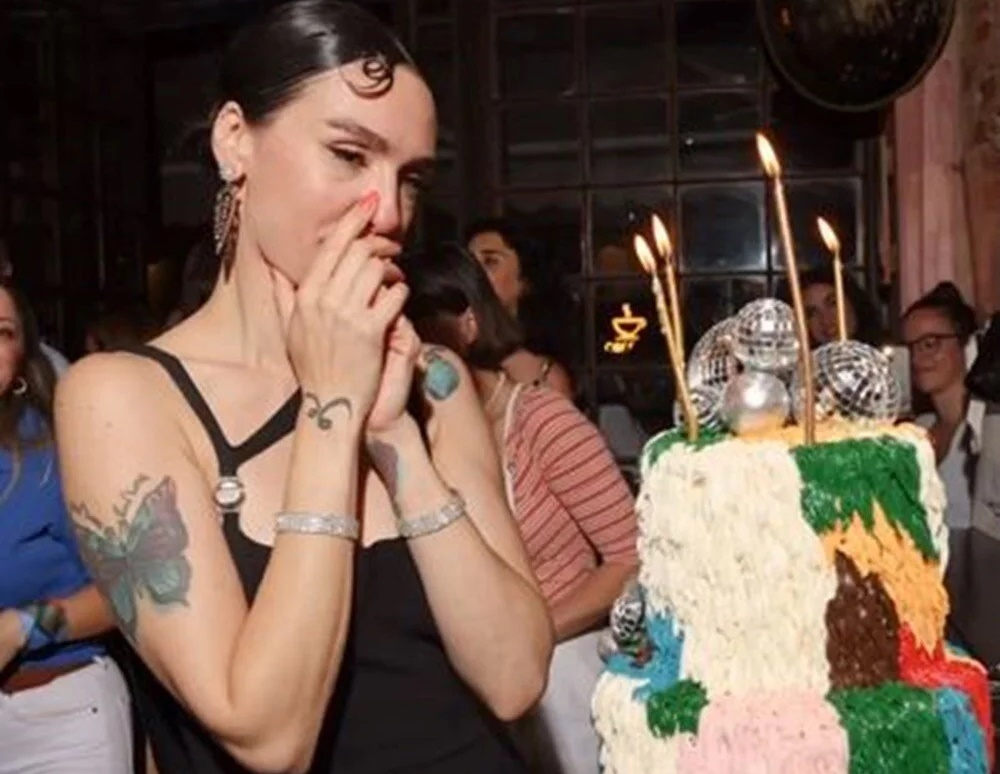 Birce Akalay’dan 40. yaş günü partisi