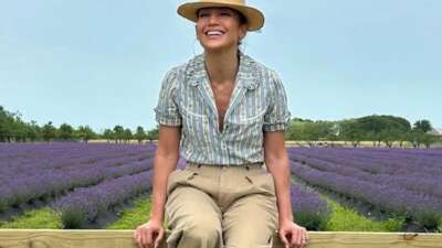 Jennifer Lopez 55 oldu: Mayo ile poz verdi