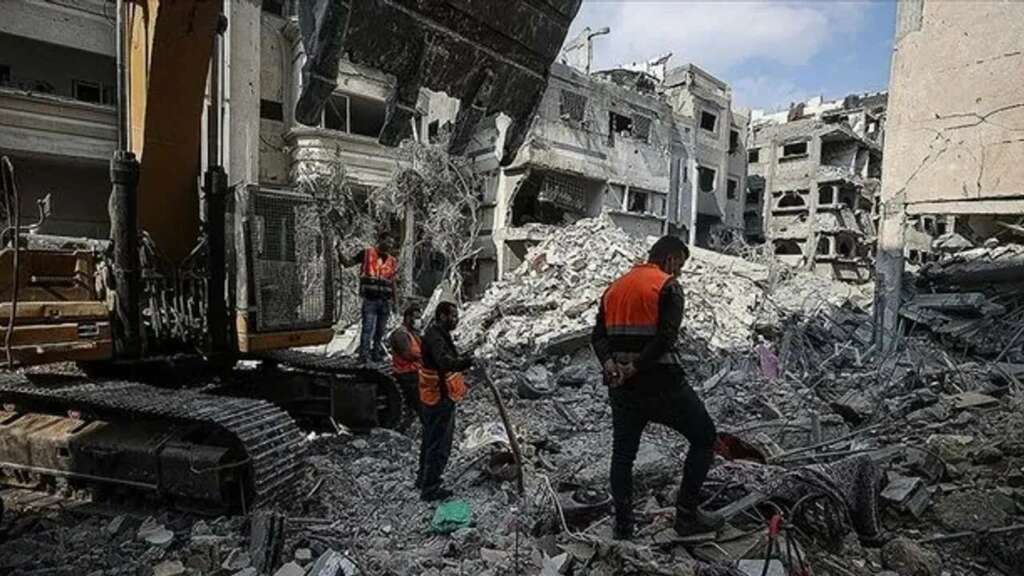 İsrail, sivillerin sığındığı okuldaki sahra hastanesini vurdu: 30 ölü, 100’den fazla yaralı
