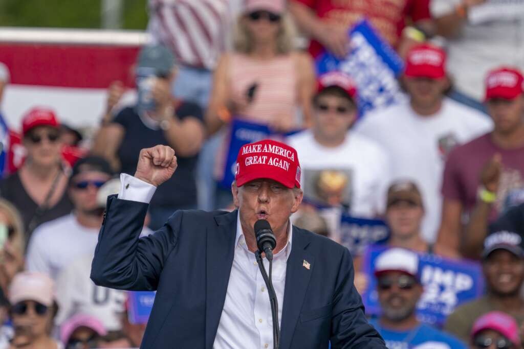 ABD Yüksek Mahkemesi’nden, Trump’a mutlak dokunulmazlık