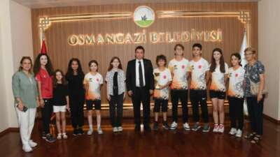Türkiye ikincisi sporculardan Başkan Aydın’a ziyaret
