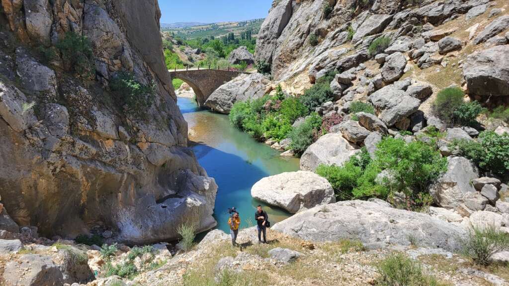 Mühendislik harikası eski Kahta Kalesi