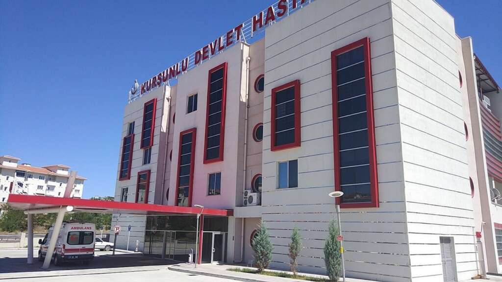 Yakınına yıldırım düşen 15 yaşındaki çocuk attan düşerek yaralandı Yakınına yıldırım düşen 15 yaşındaki çocuk attan düşerek yaralandı