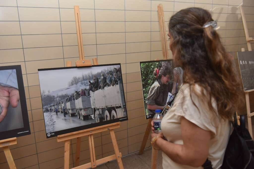 Yıldırım’da Srebrenitsa soykırımı fotoğraf sergisi açıldı