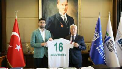 Mustafa Bozbey: “Hayalini kurduğumuz Bursaspor’u sahada göreceğiz”