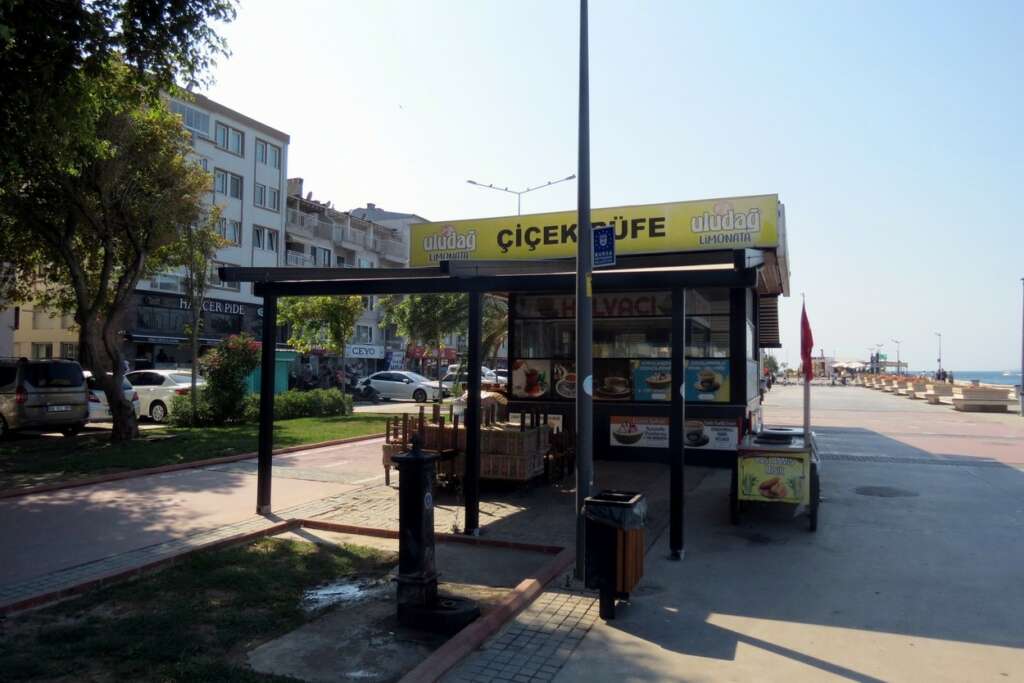 Bursa’da hesaba itiraz eden müşteri büfe sahibini bıçakla öldürdü