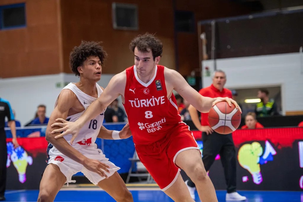 FIBA 18 Erkekler Avrupa Şampiyonası: Fransa: 92 – Türkiye: 58