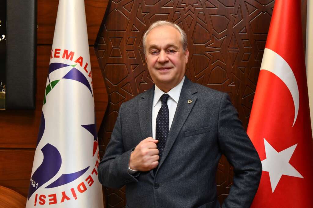 Mustafakemalpaşa Belediye Başkanı Erdem’den 15 Temmuz mesajı