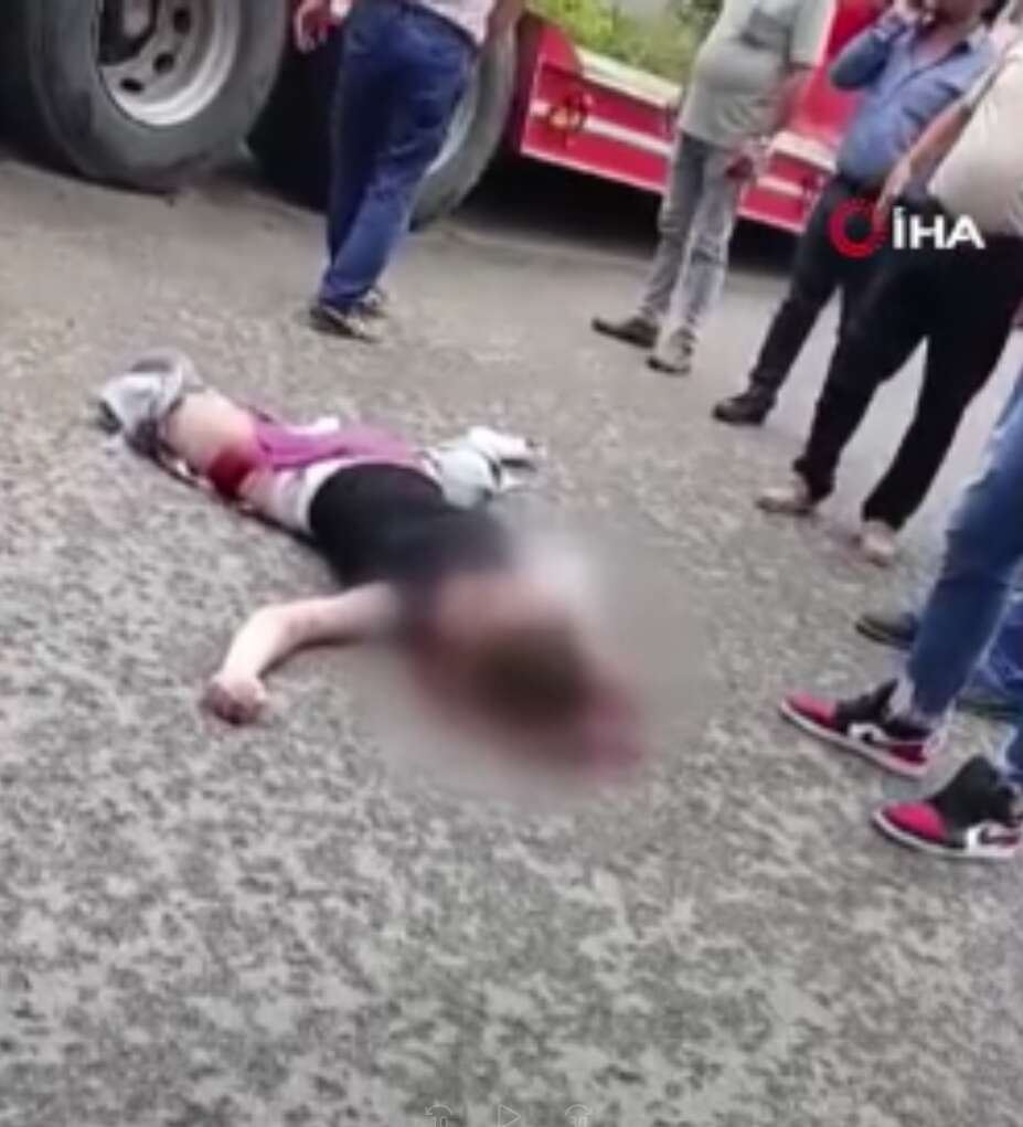18 yaşındaki kız tırdan fırlayan lastiğin çarpması sonucu hayatını kaybetti