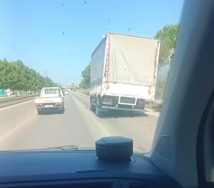 Bursa’da yamuk kamyon panik yarattı!