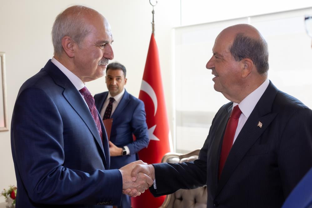 Kurtulmuş, KKTC Cumhurbaşkanı Tatar ve KKTC Başbakanı Üstel ile görüştü Kurtulmuş, KKTC Cumhurbaşkanı Tatar ve KKTC Başbakanı Üstel ile görüştü