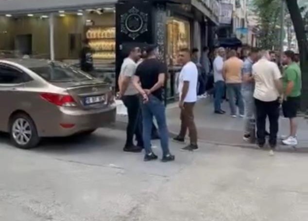 Bursa’da Suriyeli kuyumcu Suriyelileri dolandırdı!