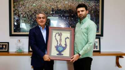 Rahmi Aksoy’dan, Bursaspor’a ziyaret