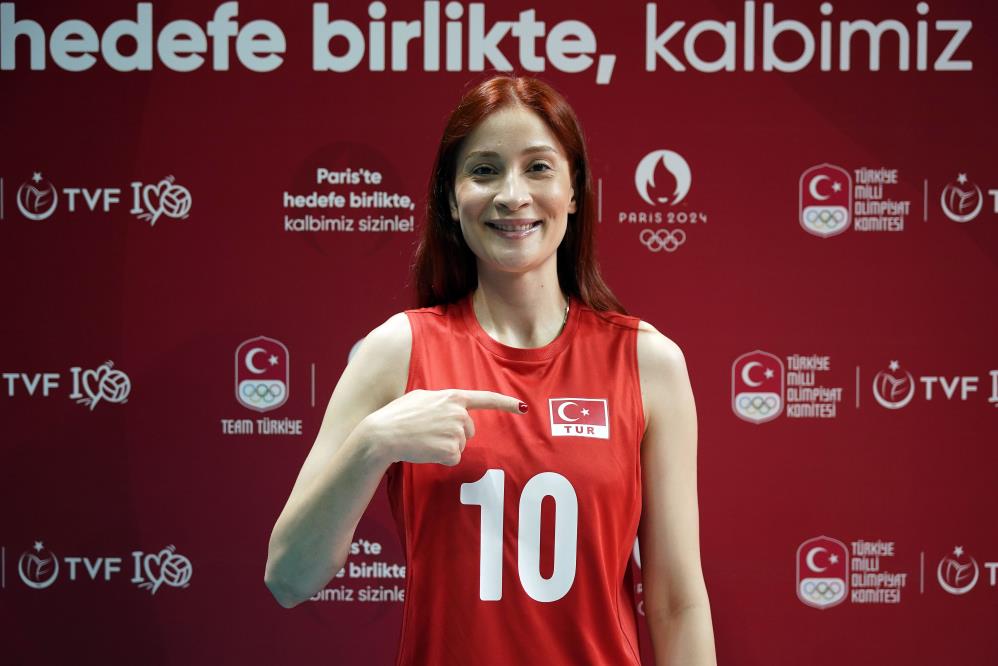 Tuğba Şenoğlu İvegin: Öncelikli hedefimiz kürsüde olmak