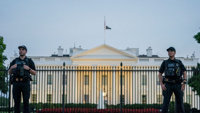 Trump’a suikast girişimi: Amerikan Gizli Servisi güvenlik krizi içinde mi?