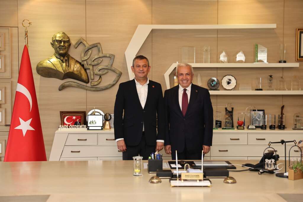 Özgür Özel: Nilüfer partimizin yüz akı belediyelerinden